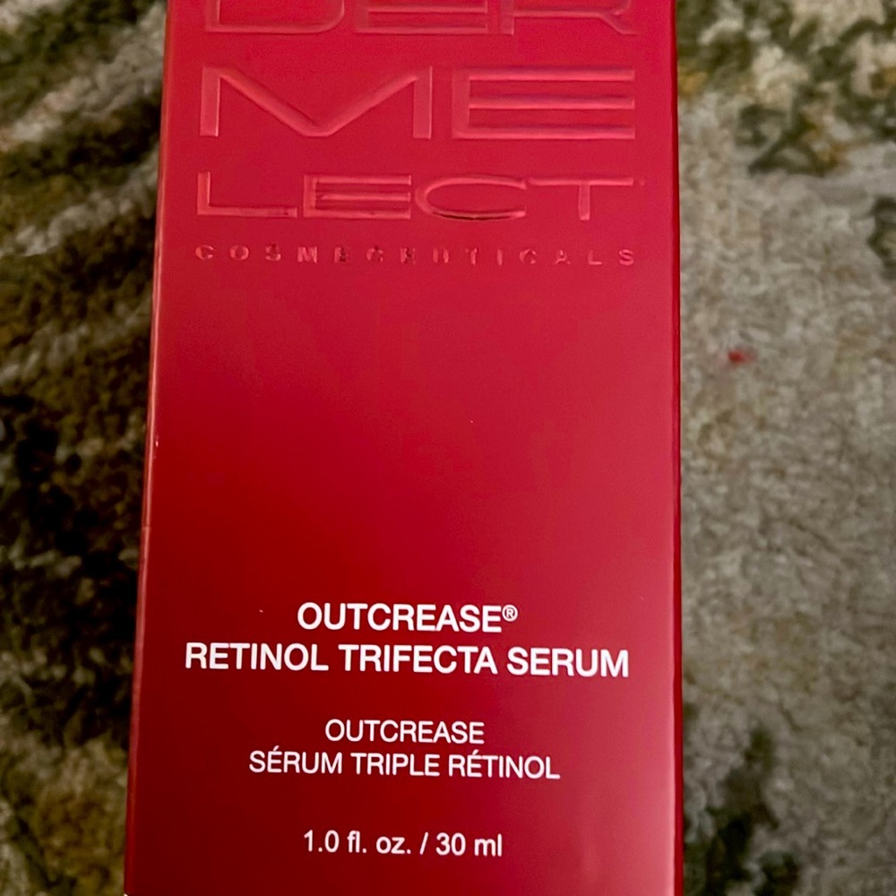 DERMELECT  Outcrease Retinol Trifecta Serum